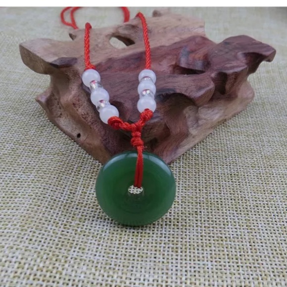 Hand made Light green Jade safety buckle pendant - Picture 4 of 8